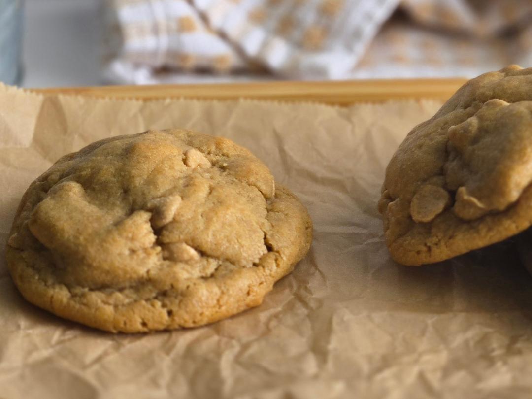 Peanut Butter Cookies (6 pack)